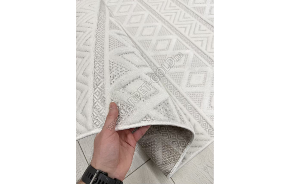 MC 383A_CREAM Моника