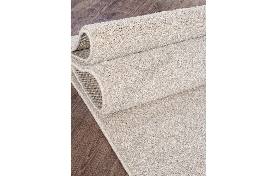 Российский ковер с длинным ворсом из синтетики PLATINUM T600 - CREAM